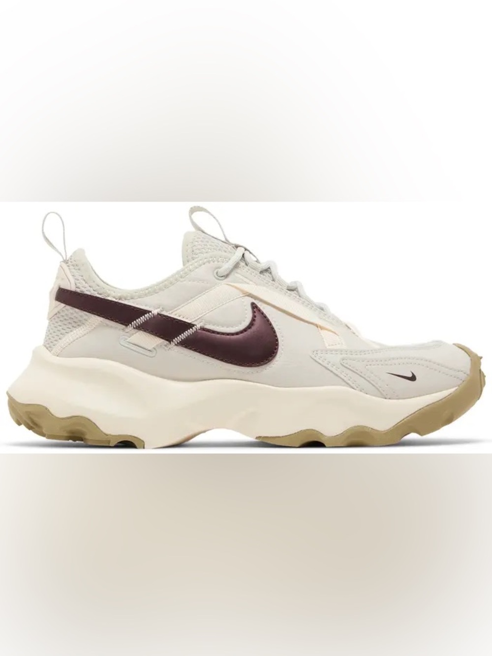 Nike Women’s Trail Sneaker Cream with Maroon Swoosh